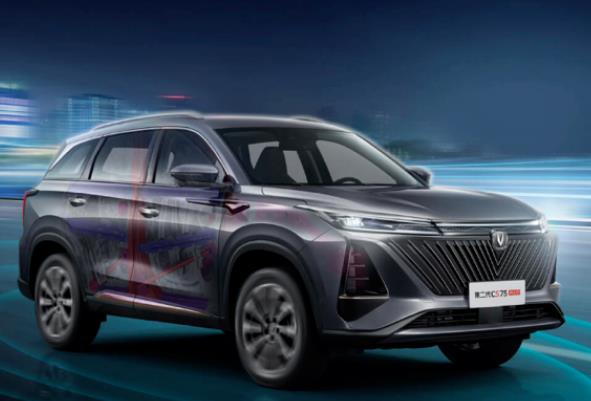 長(zhǎng)安cs75plus圖片與報(bào)價(jià) 3款車型,11.79起售,最高優(yōu)惠0.5萬