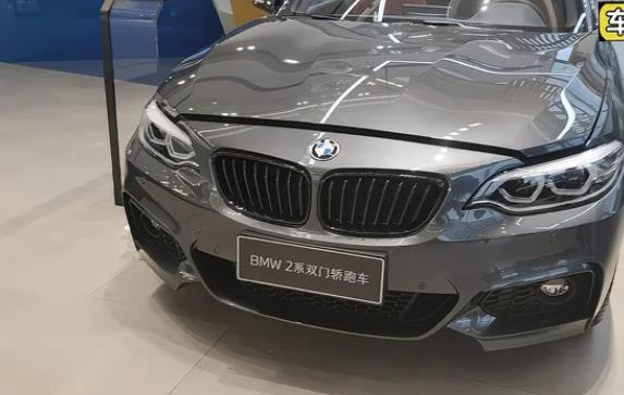 新款BMW 2系雙門轎跑圖片與報價 29.98萬2.0T直列四缸渦輪增壓發(fā)動機